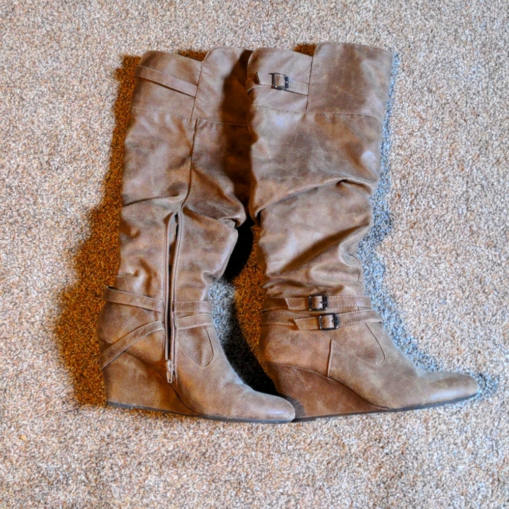 Wedge Boots